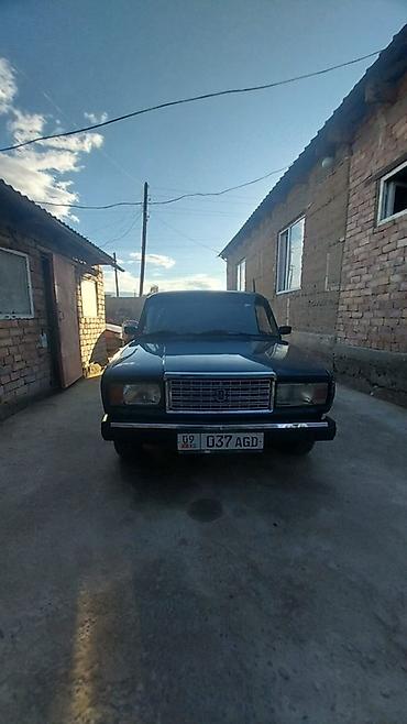 zil 130: ВАЗ (ЛАДА) 2107: 2004 г., Механика, Седан — 4