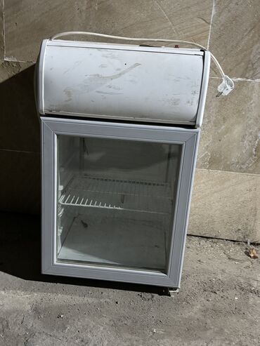 Soyuducu vitrinləri: Matoru yanib vitrin soyuducu ofis mağaza üçün