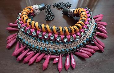 Aksesuarlar: Boho/etnik üslubda parlaq aksesuar dəsti Məhsul tərkibi: - Kütləvi — 3