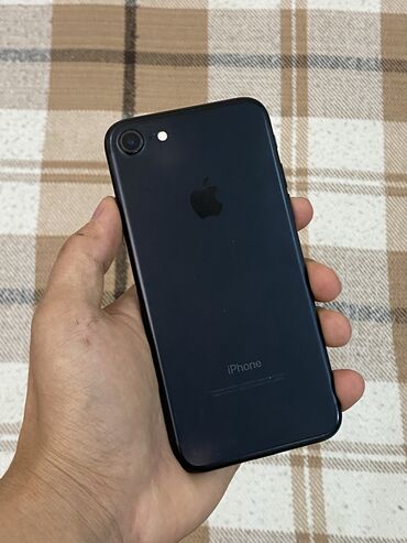 Apple iPhone: IPhone 7, Колдонулган, 128 ГБ, Кара, Каптама, 84 %