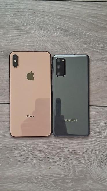 iphone ikis: İki telefon bir yerdə satılır – iPhone XS Max və Samsung Galaxy S20 — 2