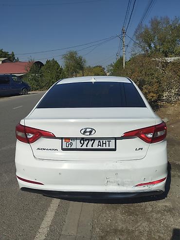 Продажа авто: Hyundai Sonata: 2018 г., 2 л, Автомат, Газ, Седан — 4