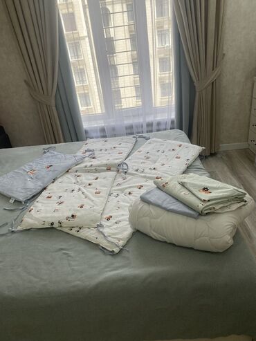детское постельное белье в кроватку для новорожденных: Продаю новый турецкий комплект детского постельного белья с принтом от