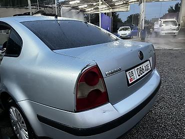 pasat b5: Volkswagen Passat: 2001 г., 2 л, Бензин, Седан — 2