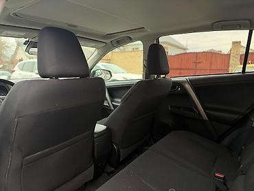 Toyota: Toyota RAV4: 2018 г., 2.5 л, Автомат, Бензин, Кроссовер — 7
