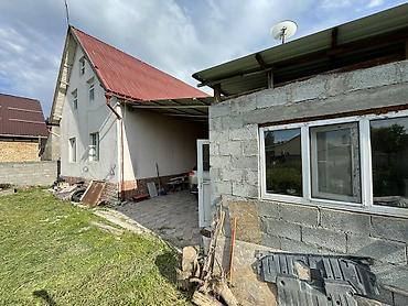 Продажа коттеджей и домов: В Продаже Дом 
Район стадиона
Беш Кунгей
96 квм
4 соток 
20-20 метра — 2