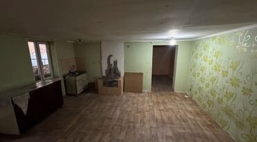 дом шукурова: 32 м², 2 комнаты, Утепленный, Балкон застеклен, Бассейн