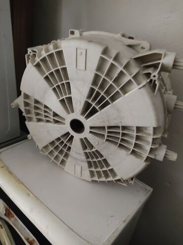 Paltaryuyan maşın təmiri: Paltaryuyan üçün ehtiyat hissələri dəsti Təqdim olunur: - Baraban — 10