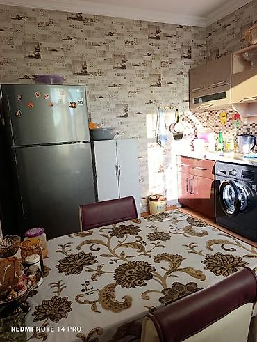 Həyət evləri və villaların satışı: Salam. Ev 120 m², 4 otaqdan ibarətdir. Zabrat 1 də 307 nömrəli — 3