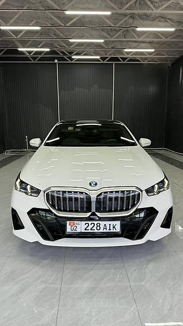 гибрид батареи: BMW 5 series: 2024 г., 2 л, Электромобиль, Седан — 8
