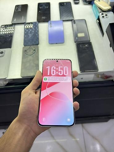 telfon qabi: Infinix Hot 60 Pro+, 256 GB, rəng - Gümüşü, Sensor — 7