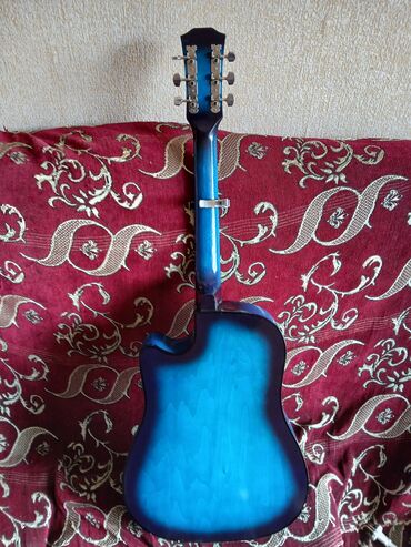 ibanez gitara: Akustik gitara, Akkord, 6 sim, İşlənmiş, Ünvandan götürmə