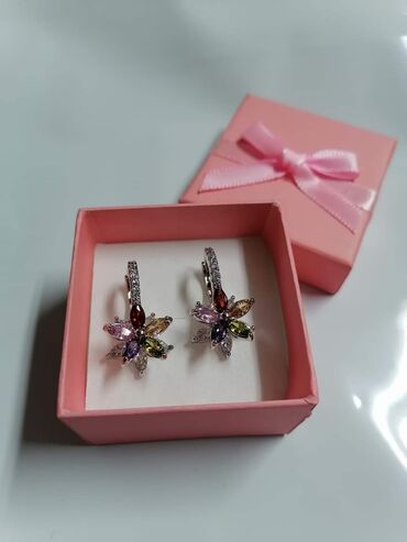 Minđuše: Mindjuse 1000 — 10