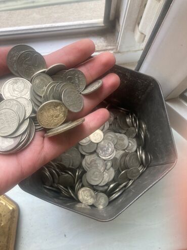 Kabrolar: Kohne SSSR Qepikleri 4 kilodan coxdur Satilir