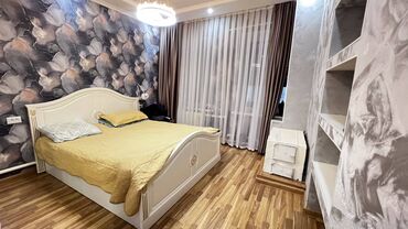 Посуточная аренда домов: 80 м², 4 комнаты, Евроремонт — 3