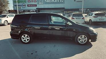 honda stream 2003: Honda Stream: 2004 г., 1.7 л, Автомат, Бензин, Минивэн — 3