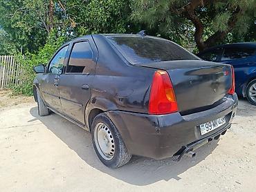QAZ: QAZ M1: 1.6 l | 2013 il 600 km Sedan — 6