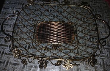 Metal süfrə altlığı / servis qabı - Material: möhkəm metal