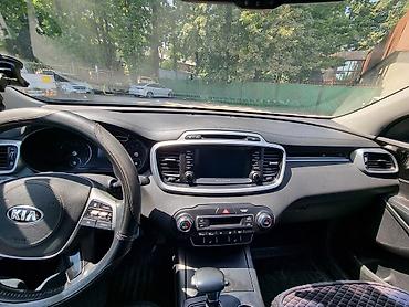 Kia: Kia Sorento: 2018 г., Кроссовер — 10