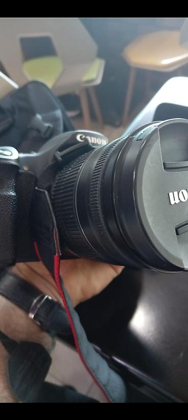 afon: Canon DSLR fotoaparat seti Komplekt: - Canon DSLR gövdə (yuxarı LCD — 5