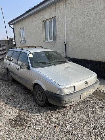 Volkswagen: Volkswagen Passat: 1989 г., 1.8 л, Бензин