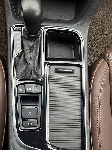 Hyundai: Hyundai Sonata: 2019 г., 2 л, Автомат, Бензин, Седан — 13