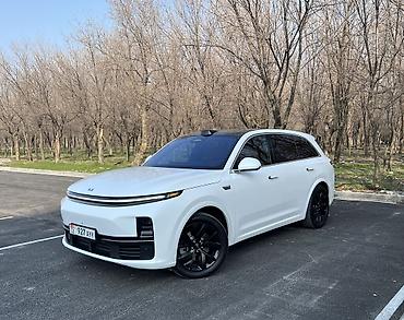 Lixiang: Lixiang L7: 2023 г., 1.5 л, Гибрид, Кроссовер — 1