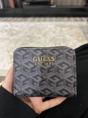 Кошельки: Кошелек Guess