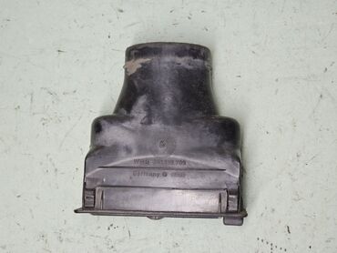 Дефлекторы воздуховодов: Дефлектор воздуховода Volkswagen 1987 г., Б/у, Оригинал, Германия — 3