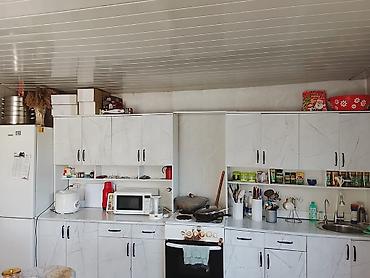 Продажа коттеджей и домов: 🏡 Продается уютный дом в жилом массиве Калыс-Ордо! ✨ 📍 Локация: ж/м — 5