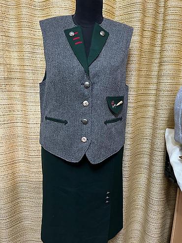 Костюмы с юбкой: Женский комплект в альпийском/традиционном стиле. Состав набора: - — 4