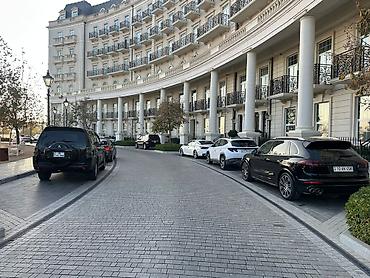 сдам гараж: 3 комнаты, Новостройка, 145 м² — 2