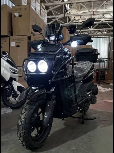 Скутеры: Скутер Suzuki, 150 куб. см, Бензин, Новый, В рассрочку