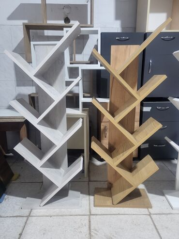 Rəflər: Yeni, Kitab rəfi — 9