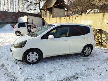 Honda: Honda Fit: 2001 г., 1.3 л, Вариатор, Бензин, Хэтчбэк