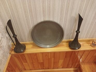 gul toxumlari satisi: Vaza dəsti, Metal