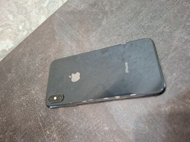 Apple iPhone: IPhone Xs Max, Б/у, 256 ГБ, Черный, Зарядное устройство, 76 %