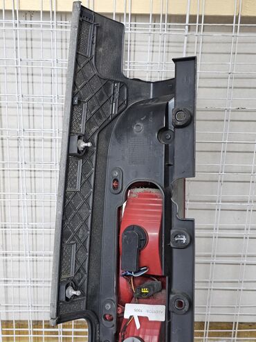 Стоп-сигналы: Задний правый стоп-сигнал Nissan 2009 г., Б/у, Оригинал, Германия — 9