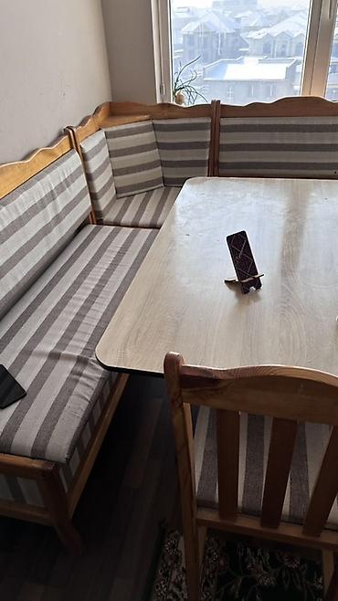 table study: Кухонный обеденный стол и стулья из массива дерева с кладовкой под — 5