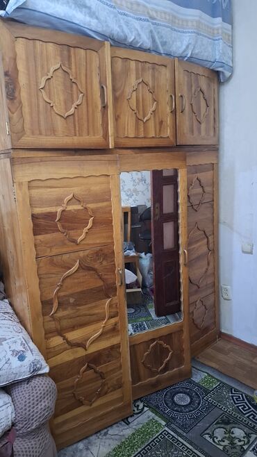 горка мебель для зала: Шкаф для одежды, Б/у, Прямой, Дерево