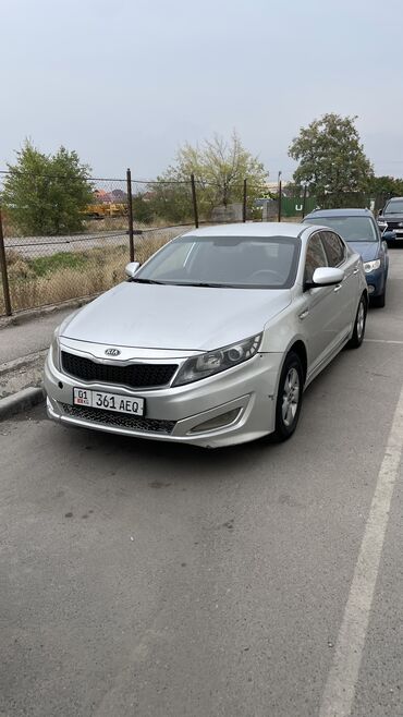 Kia: Kia K5: 2010 г., 2 л, Автомат, Газ, Седан