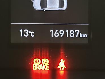 Hyundai: Hyundai Avante: 2018 г., 1.6 л, Автомат, Бензин — 9