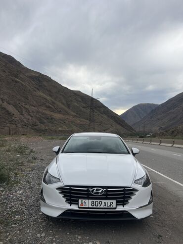 купить машину хендай солярис: Hyundai Sonata: 2019 г., 2 л, Автомат, Газ, Седан