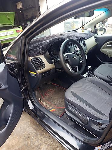 kia march: Kia Rio: 1.6 l | 2014 il Sedan — 7