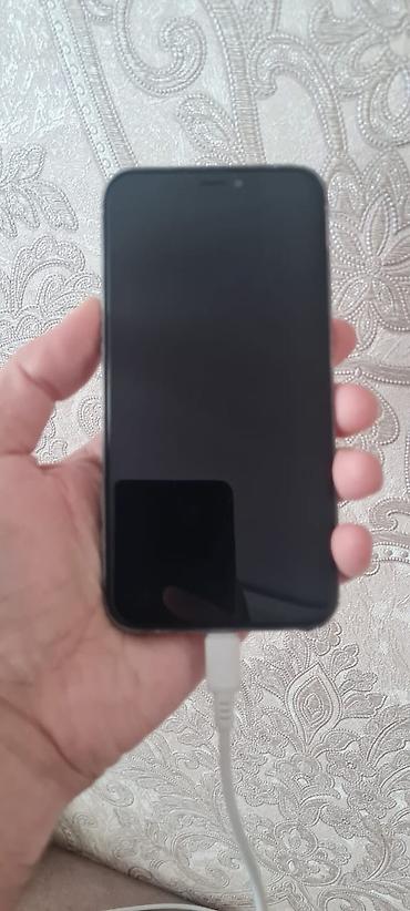 iphone x ekrani: IPhone X, 64 GB, Qara, Face ID — 2