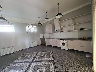 терассой: Продается дом 2 уровня ж\м Ынтымак, 4 комнаты, кирпич, участок 8 — 3