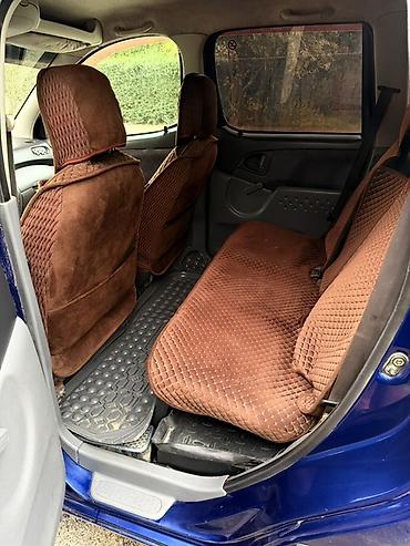авесис версо: Toyota Yaris Verso: 1999 г., Минивэн — 9
