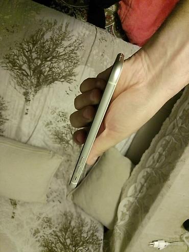 Apple iPhone: IPhone 11, Ağ, Face ID — 14