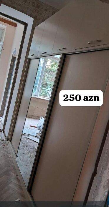 küpe dolab: İşlənmiş, Kupe, Düz dolab, Dəhliz dolabı