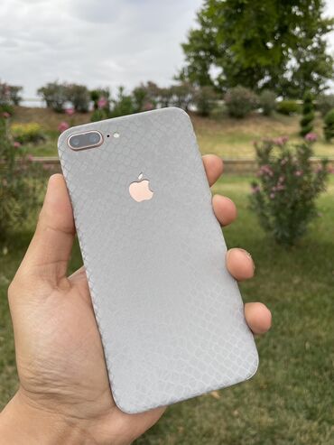 сотовый телефон fly ezzy 9: IPhone 8 Plus, 64 GB, Qızılı, Barmaq izi